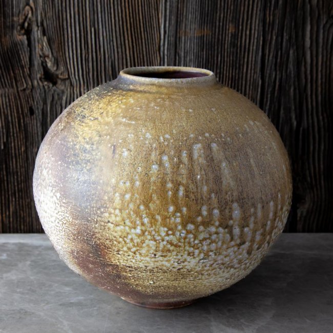 Round Vase 0221